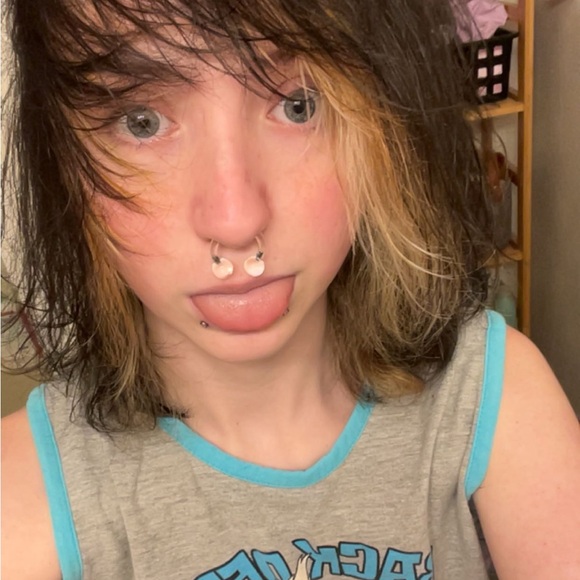 Meet your Posher, juno - Picture 3 of 6